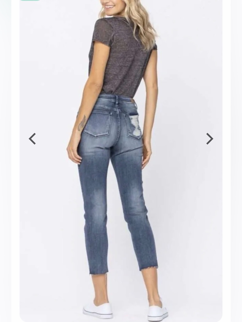 Judy Blue High Waist Relaxed Fit Ankle Jeans Raw Hem Size 9/29
